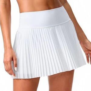GAPFit White Pleated exercise  Skirt